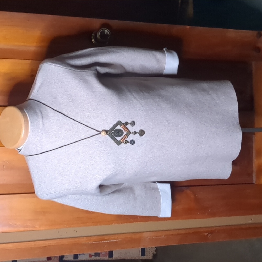 NANETTE LEPORE* NWOT mock neck 3/4 sleeve side zip two tone sweater tunic